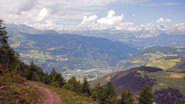 Top of Val Schons, Abfahrt von der Alp Raschil