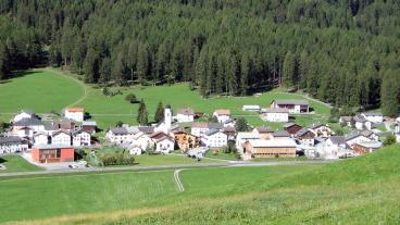 6 Pässe Fahrt Graubünden, Fuldera