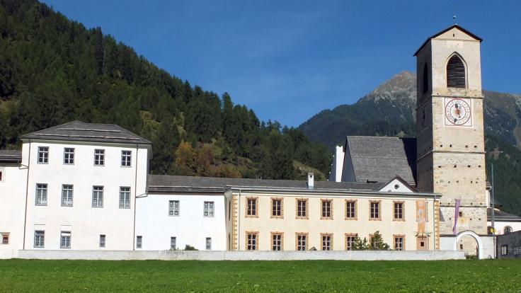 2-Pässe-Fahrt Stelvio, Kloster Müstair