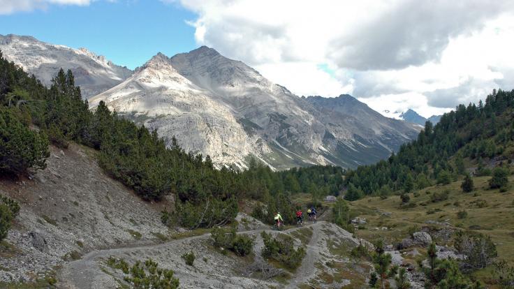 Zweiländertour, in der Abfahrt vom Passo di Alpisella